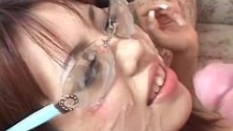 La cochonne japonaise Mei Misaki se prend des tonnes de sperme hd