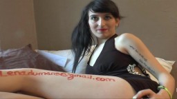 La petite brune française Lena aime le sperme et la sodomie - Vidéo porno hd